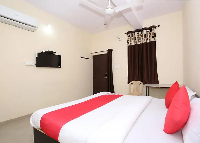 Oyo Hotel Shree Hari