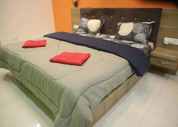 Cozy One-Room Rental In Aligarh