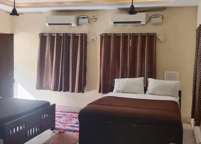 Sri Kumaran Lodge & Hall