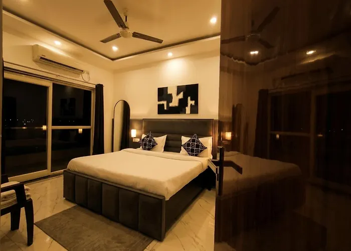 Sair Hostel, Varanasi - 100M From Assi Ghat