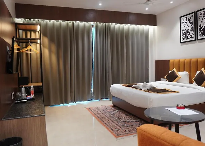 Hotel Ayushman