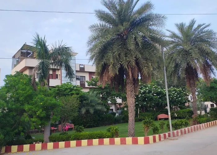 The Radhey Krishna Residency - Affordable Rooms Best Hospitality