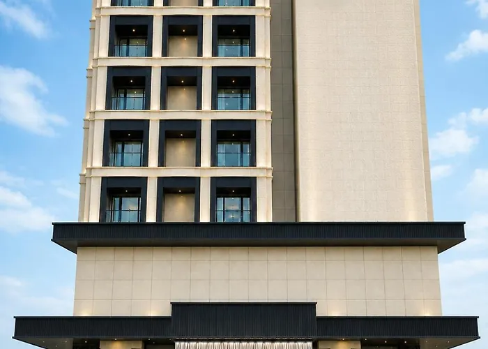 The Crown Puducherry