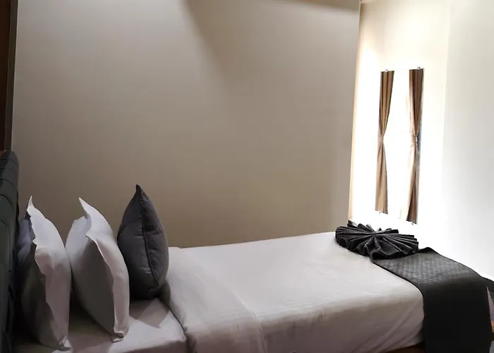 Hotel Empire