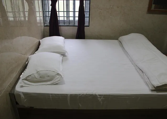Srivari Lodge