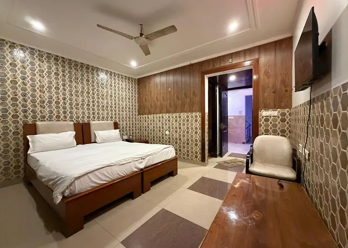 Hotel City Palace