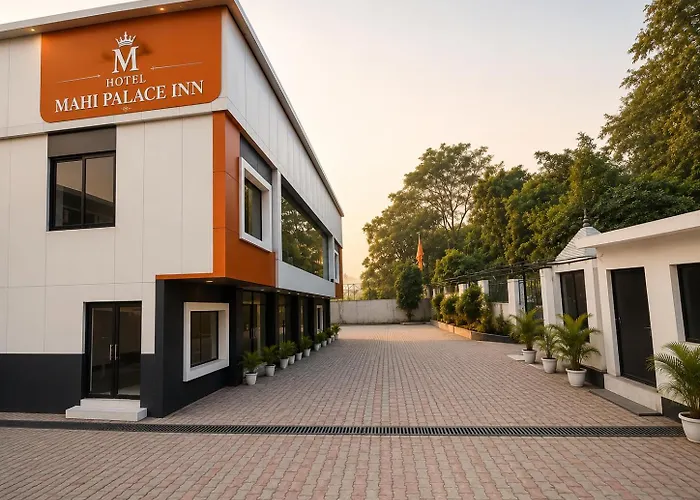 Hotel Mahi Palace Inn