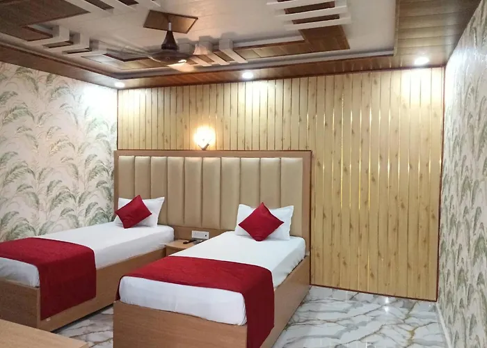 Hotel Dharmshila Palace