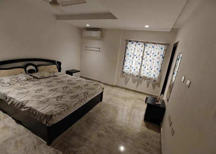 Spacious 3Bhk Premium Flat At Prime Are