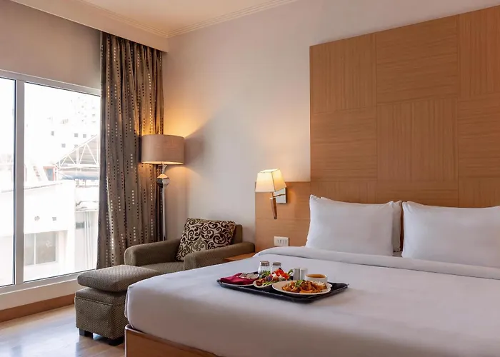 Hotel Park Plaza Chennai Omr