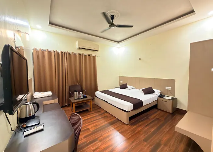 Hotel Padmini International- Sigra