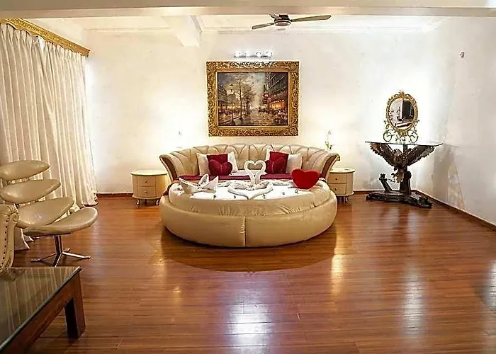 White Pearl Suites