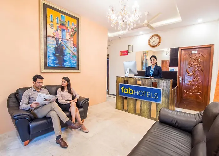 Fabhotel Crown Suites - Nr Sony Signals Bangalore