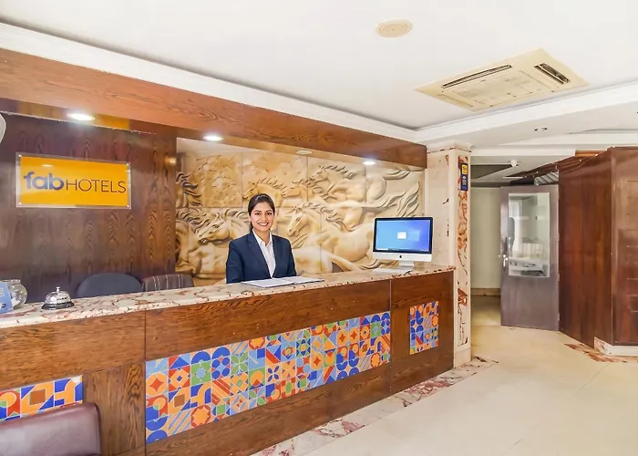 Fabhotel Marble Arch Delhi 