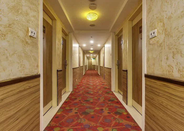 Golden Tulip New Delhi - Hari Nagar