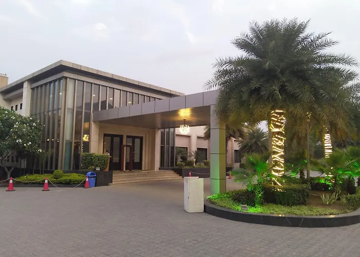 Calista Resort Delhi 