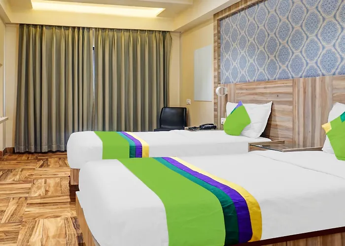 Treebo Classic Grande, Camp Pune