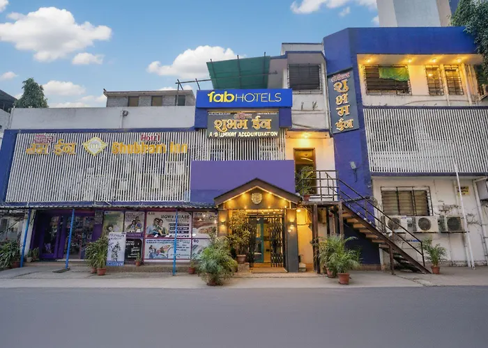 Fabhotel Shubham Inn - Nr Jain Mandir, Bhandup West