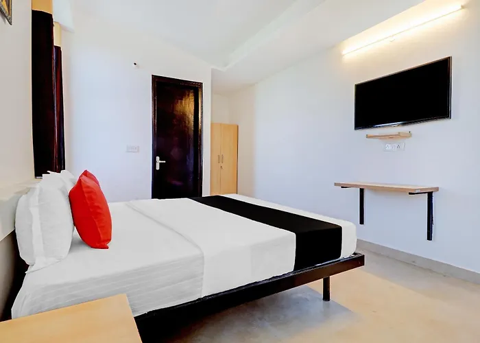 Hotel O Vasundhra Grand
