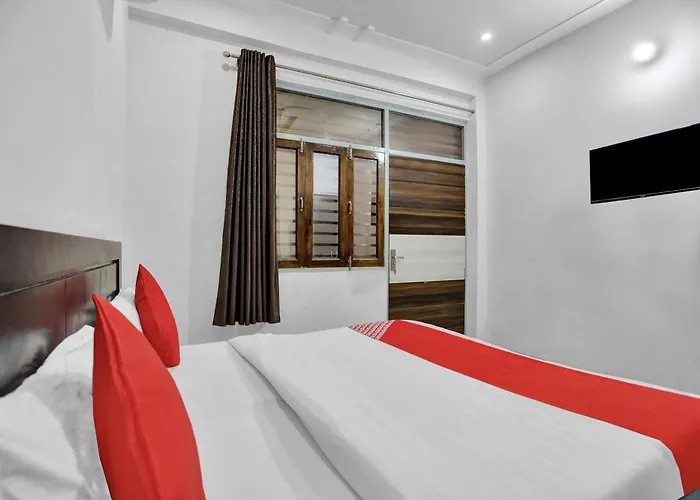 Hotel O Krishna Palace Vrindavan