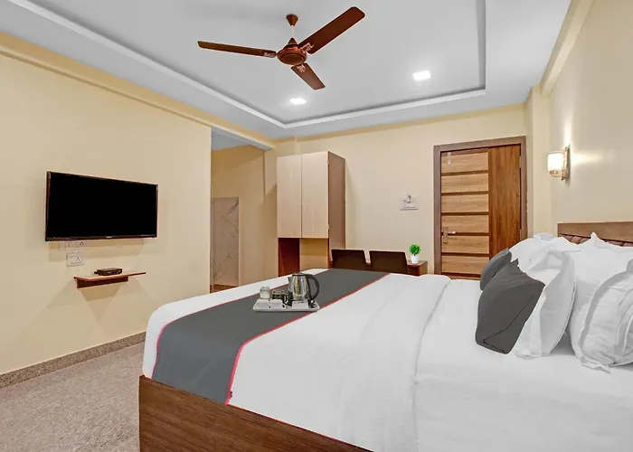 Hotel O Sudama Residency