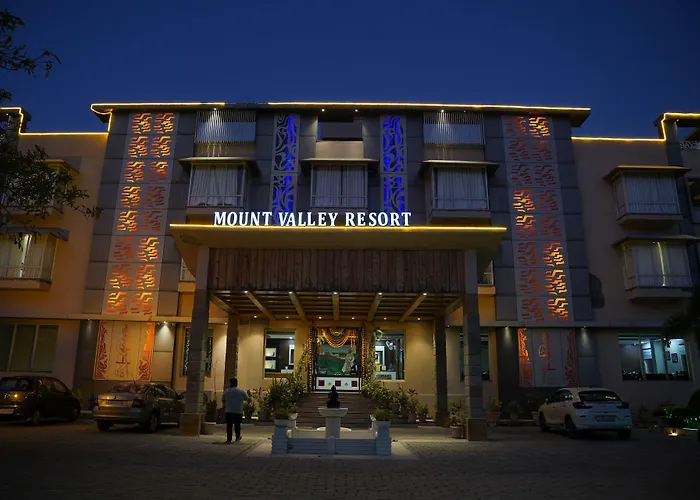 Namoka Mount Valley Resort - Hill Views & Veg Only