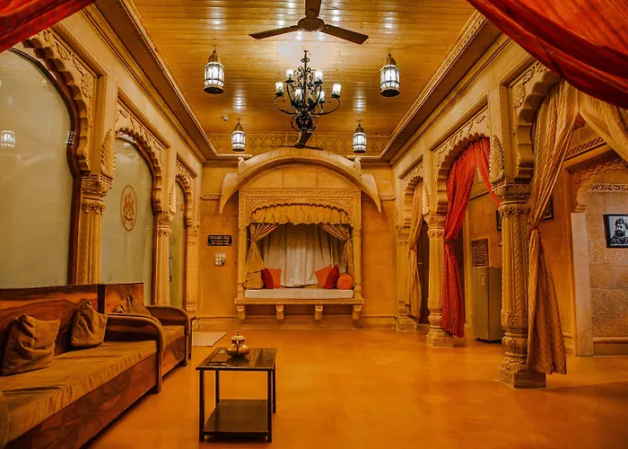Hotel Lal Garh Fort And Palace