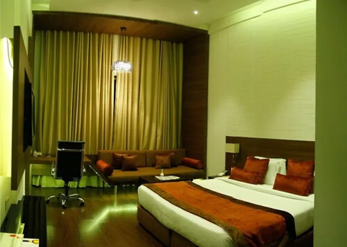 Hotel Centre Point
