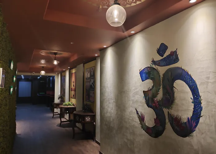 Regenta Inn Vadodara, 500M From Railway Station