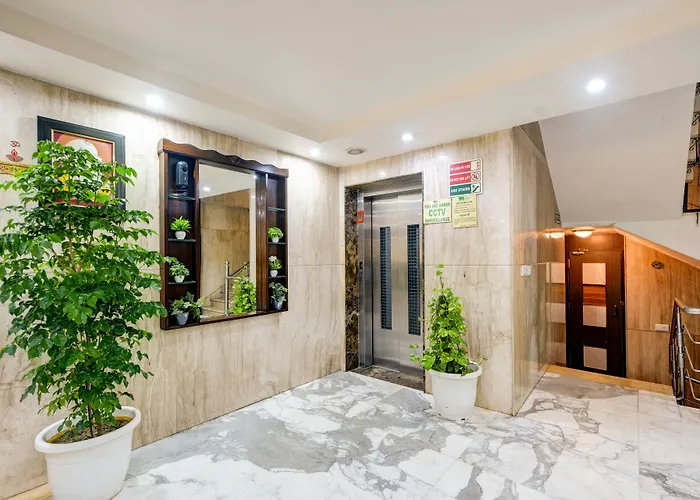 Airport Hotel Grand