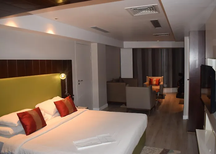Country Inns & Suites By Radisson Manipal