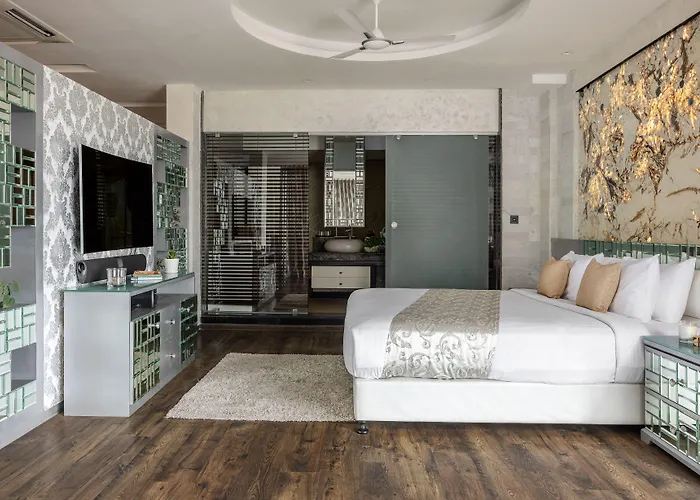 The Panoramic Getaway