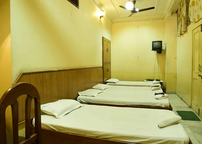 Hotel Bani Park Palace Jaipur