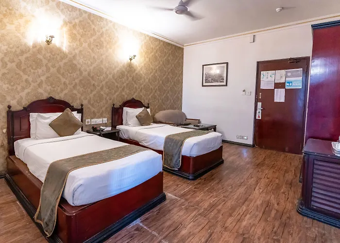 The Lindsay Hotel Kolkata