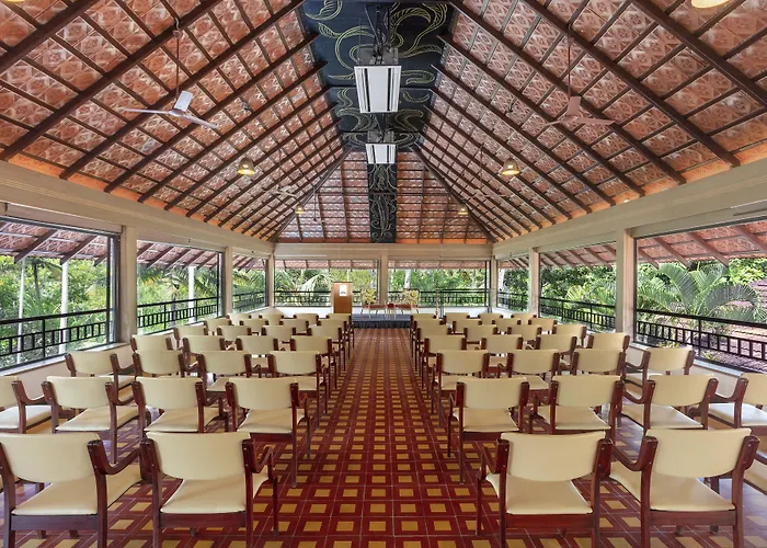 Estuary Sarovar Premiere Poovar Island