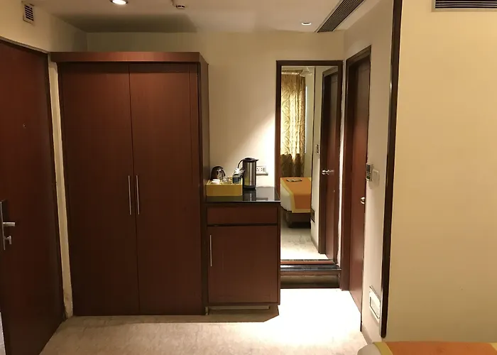 Hotel Southern Delhi 
