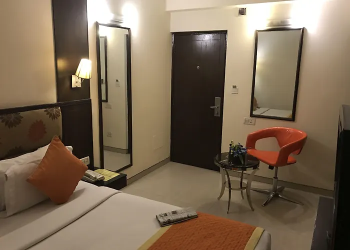 Hotel Southern Delhi 