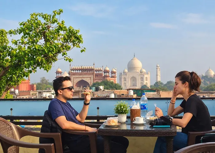 Hotel Kamal Nearest To Taj Mahal Agra 