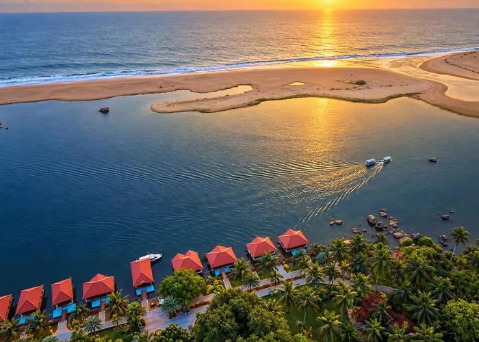 Poovar Island Resort