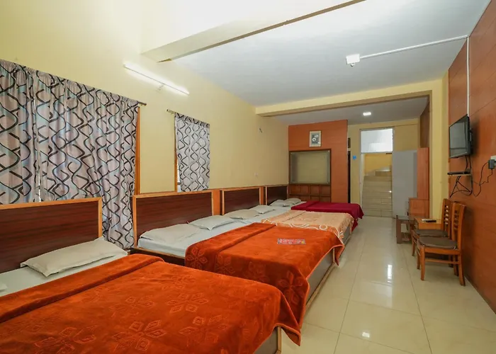 Rainbow Cottages-Budget Friendly Rooms
