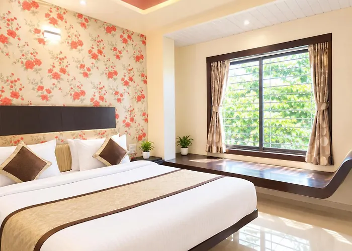 Hotel Ganeshratna Executive Kolhapur