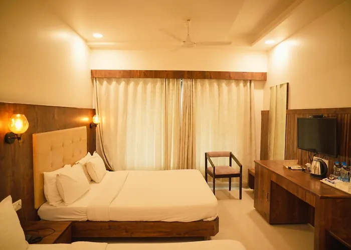 Hotel Dwarka Park