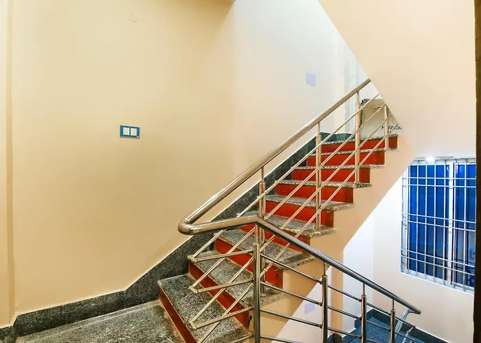 Super Oyo Hotel O Singh Palace