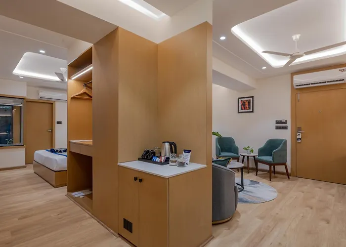 Pravasa Hotel Indore
