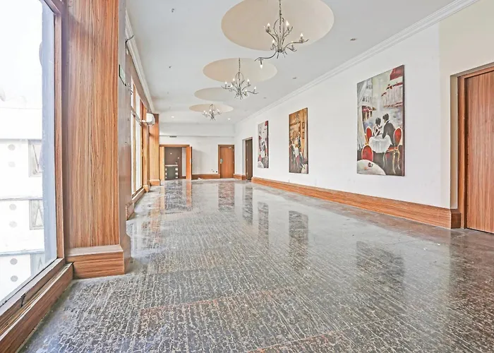 Townhouse Royal Palms Hotel Mumbai