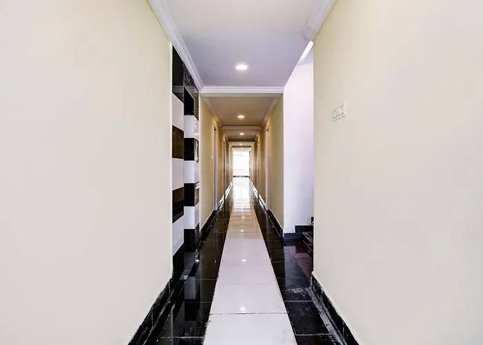 Collection O Srinivasa Residency