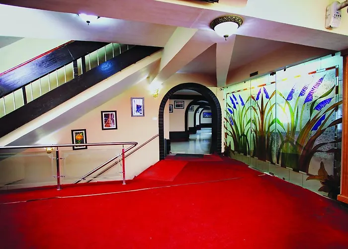 Hotel Pride Continental