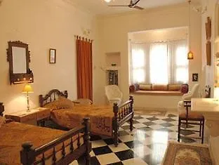 Hotel Pahuna Haveli Udaipur