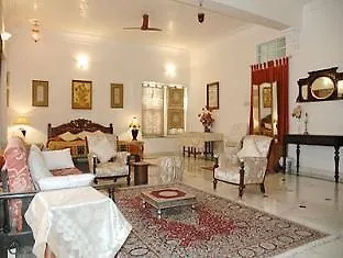Hotel Pahuna Haveli Udaipur