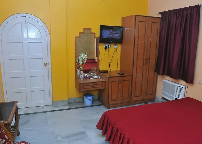 New Hotel White Palace Kolkata